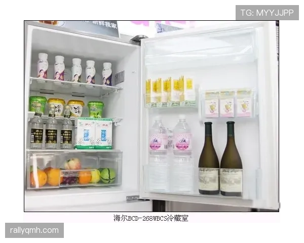 仲满家的冰箱里居然塞满了能量胶,这谁顶得住啊 仲满家的冰箱里居然塞满了能量胶,这谁顶得住啊