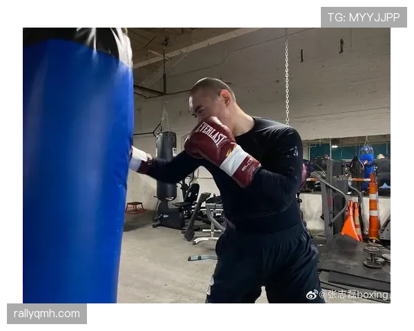 张志磊家冰箱里塞满蛋白粉,邻居以为他开健身房 张志磊家冰箱里塞满蛋白粉,邻居以为他开健身房